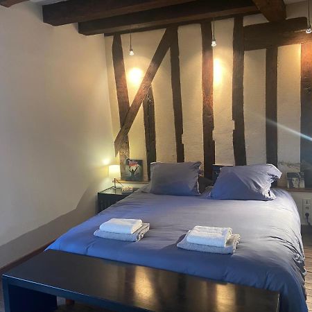 Le Backstage Apartment Bourges Exterior photo