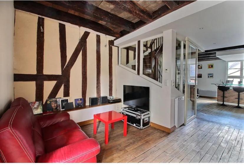 Le Backstage Apartment Bourges Exterior photo