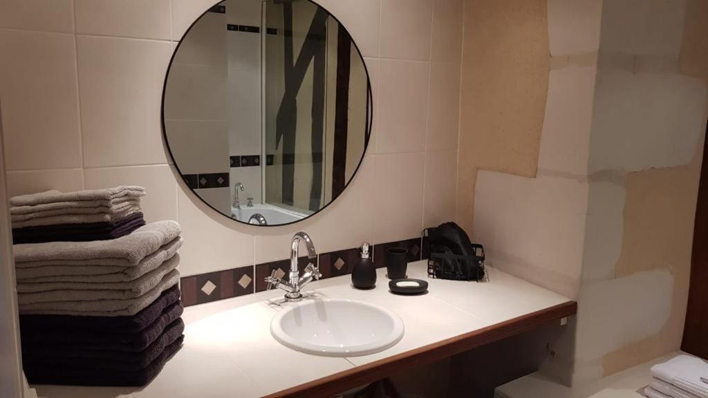 Le Backstage Apartment Bourges Exterior photo